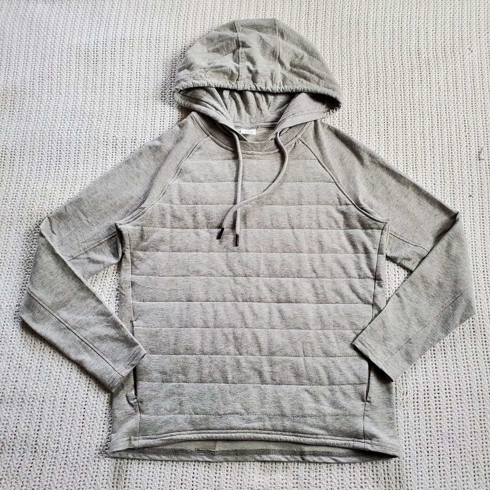 Zyia Active Women's Small Pullover Hoodie Quilted Sweatshirt Gray Thumbholes